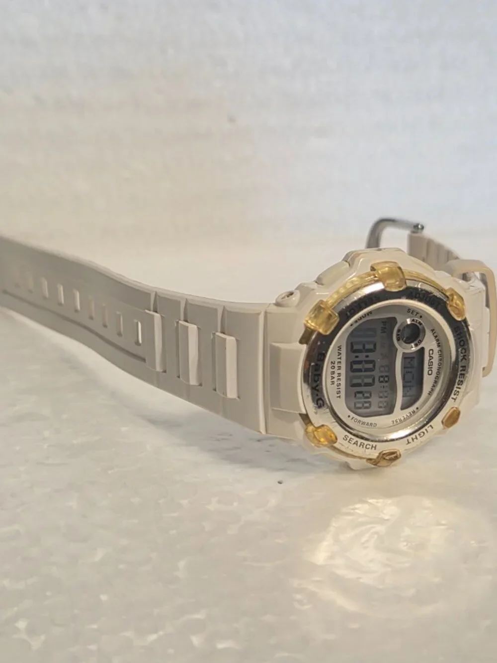 Casio G Shock Baby G Gloss white